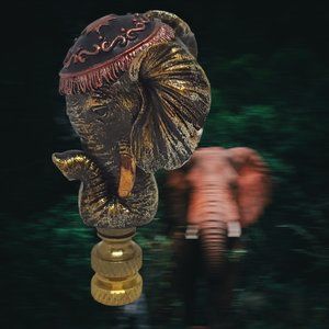 Elephant Lamp Shade finial - Vintage A. Richesca - 1994 - Bronzed brass -